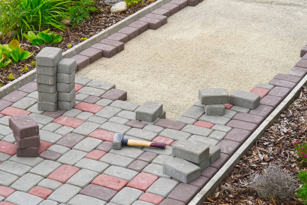 Best Professional Driveway Pavers  in North Les, AK