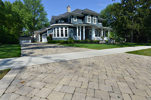Best Professional Driveway Pavers  in North Les, AK